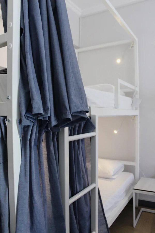 Auberge de jeunesse Let Me Take My Bunk Bed à Athènes Extérieur photo